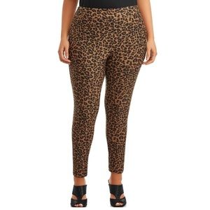 🆕 Terra Sky High Rise Fitted Cheetah Animal Print Leggings